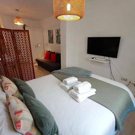 Апартаменты Monisimo Apartamento En Centro Historico De Malaga Con Parking Экстерьер фото